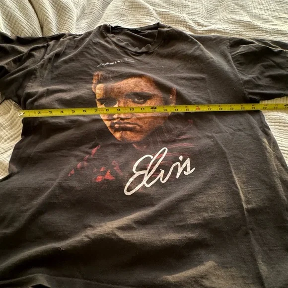 VINTAGE Elvis T shirt - Picture 4 of 6